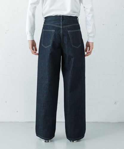 REVERBERATE DENIM PANTS 牛仔褲