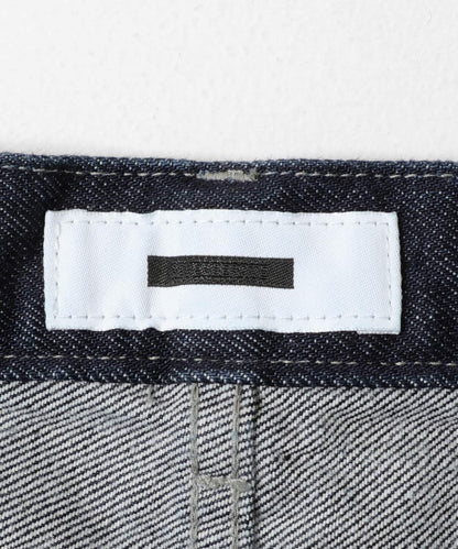 REVERBERATE DENIM PANTS 牛仔褲