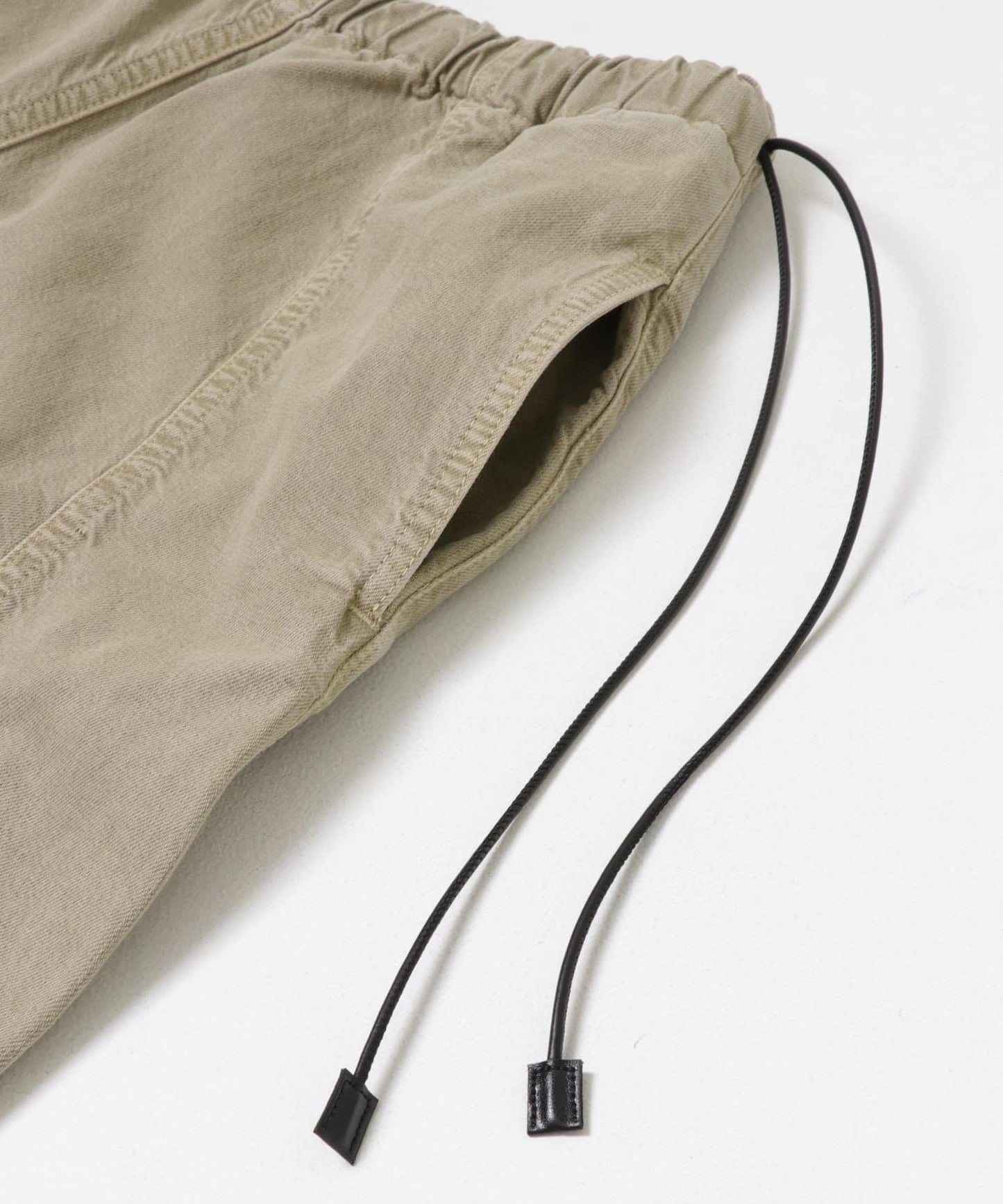 HAIKURE ANGEL SHORT LENGTH TWILL 斜紋短款短褲 45