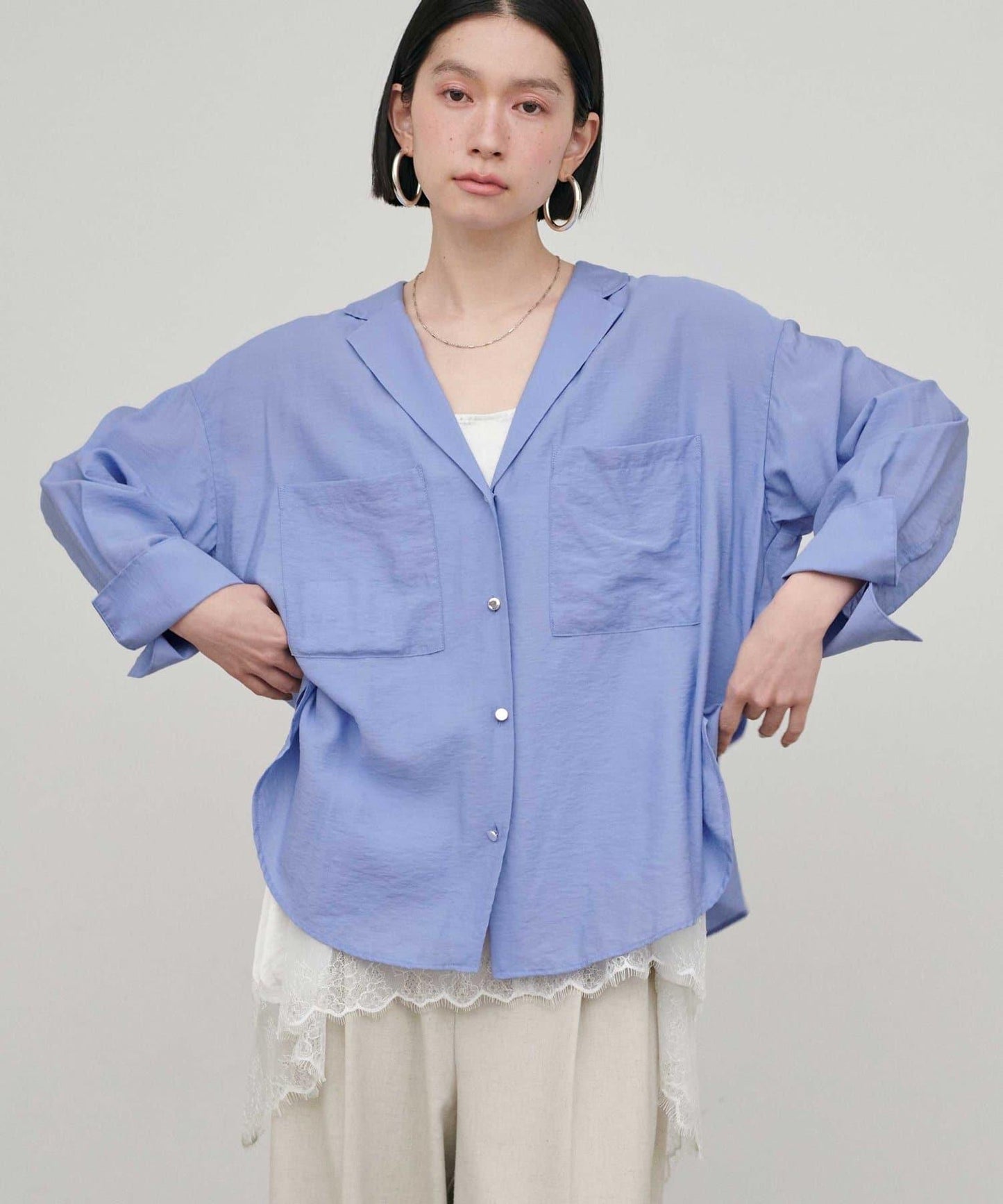 垂墜質感 雙口袋設計 垂墜襯衫