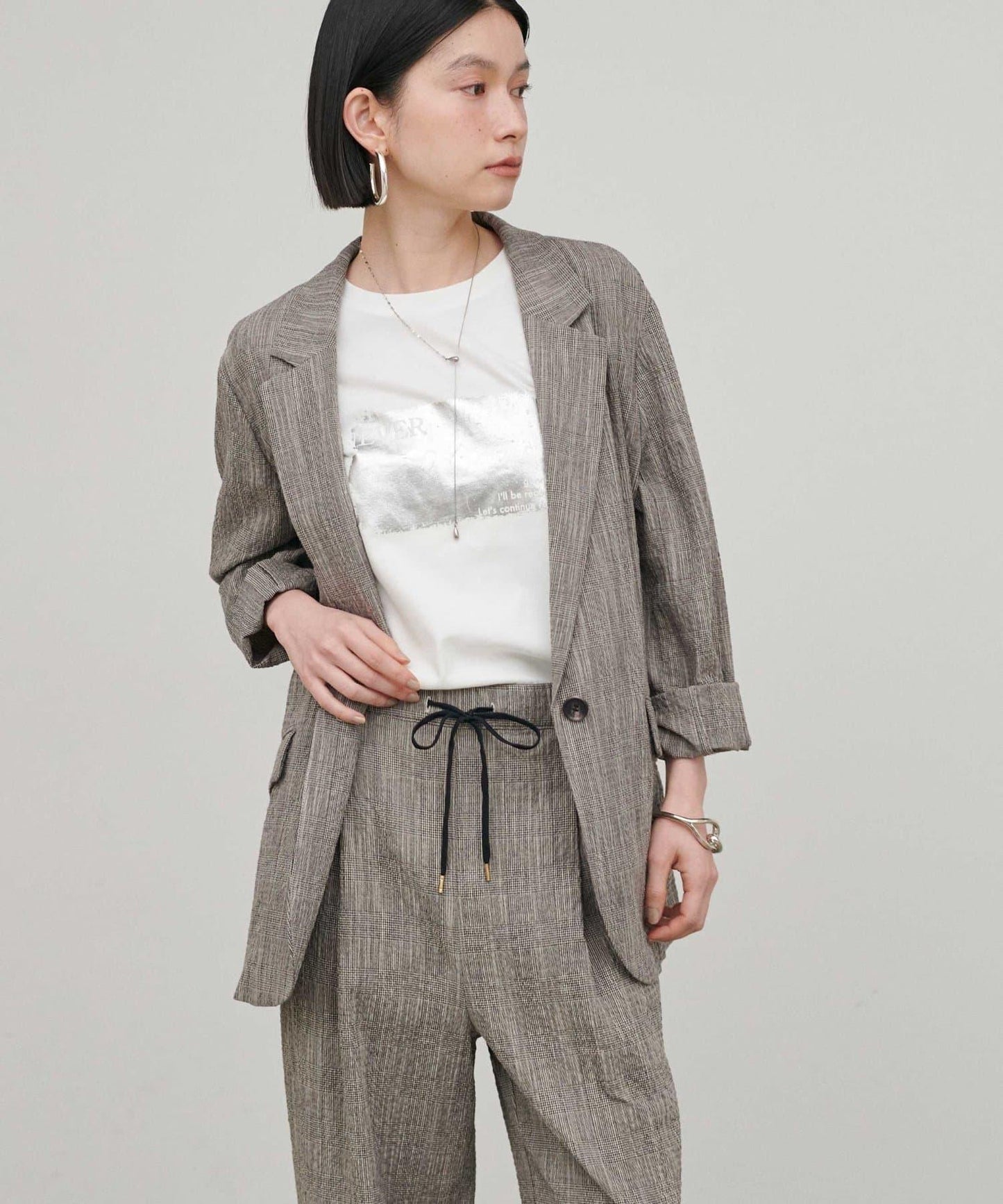 凹凸紗節面料夾克