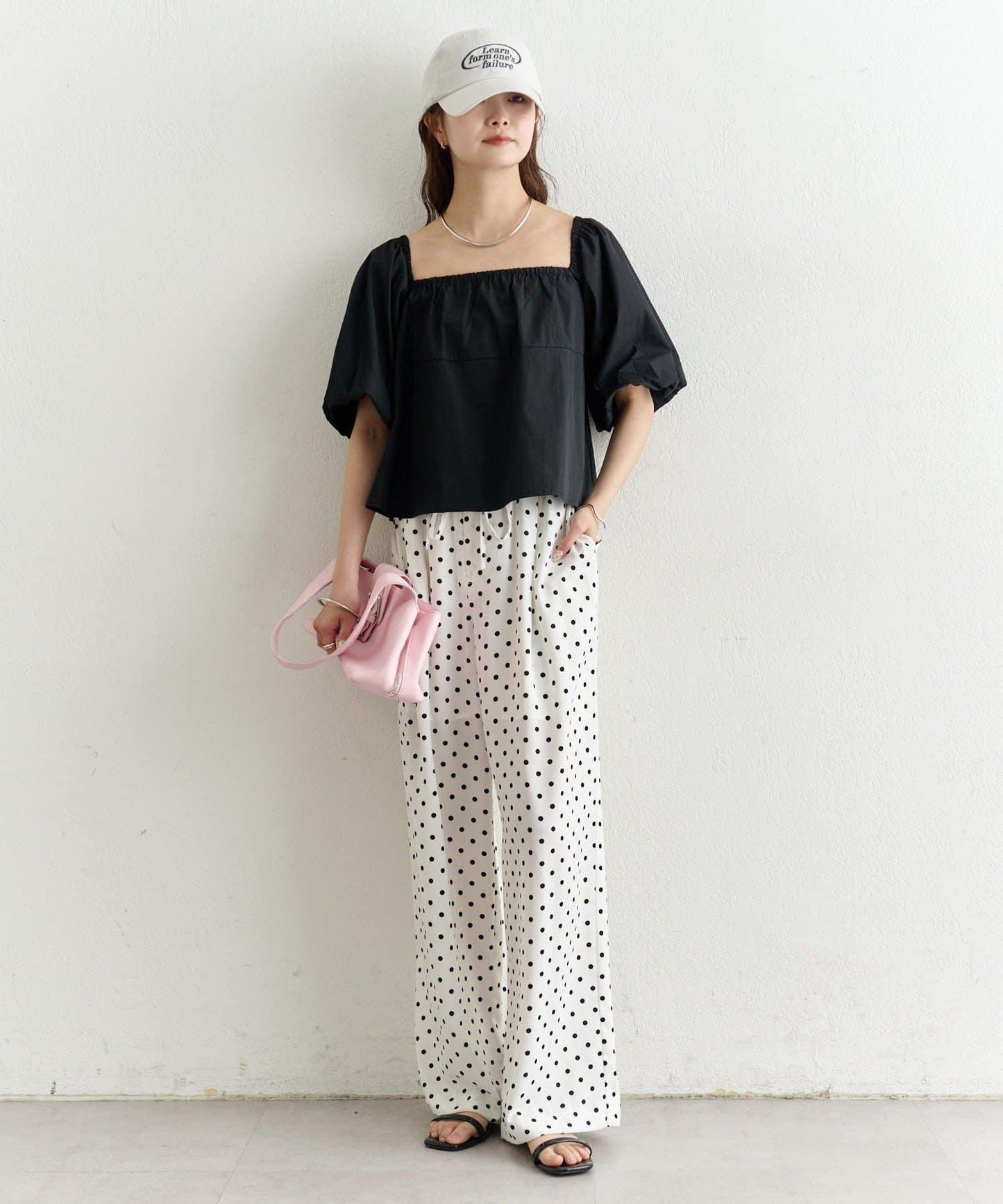 一字肩泡泡袖襯衫