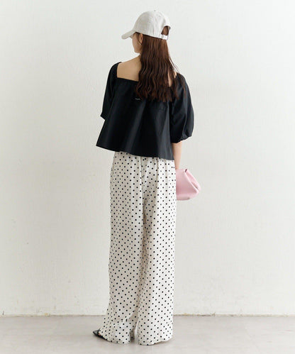 一字肩泡泡袖襯衫