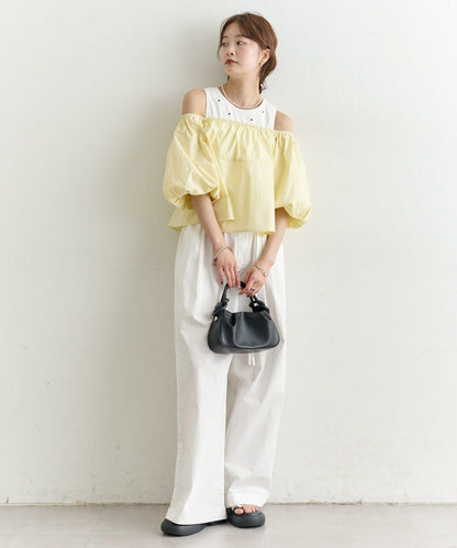 一字肩泡泡袖襯衫