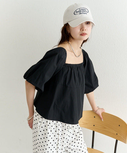 一字肩泡泡袖襯衫