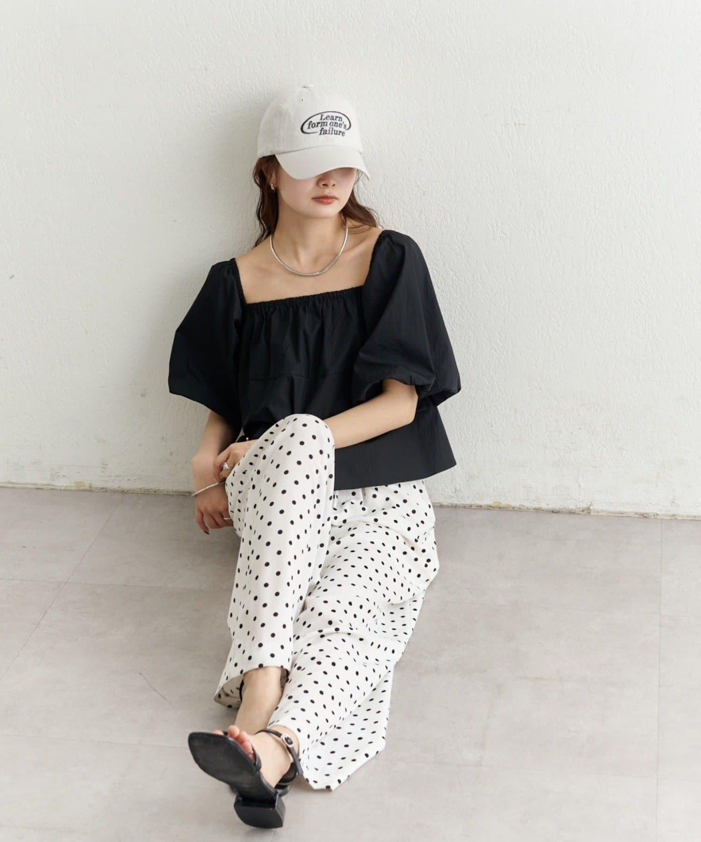 一字肩泡泡袖襯衫