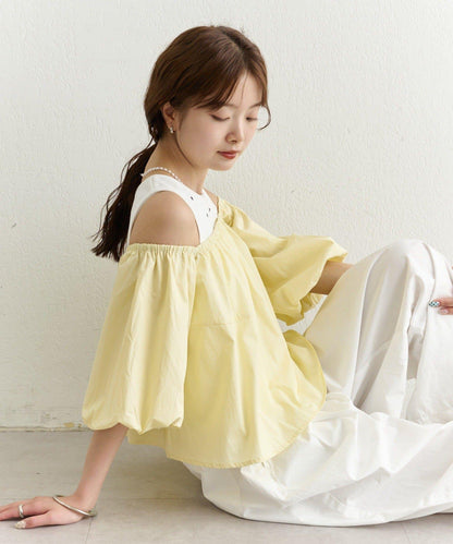 一字肩泡泡袖襯衫