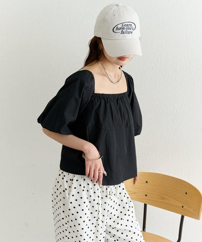 一字肩泡泡袖襯衫