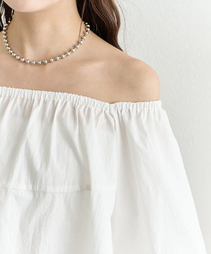 一字肩泡泡袖襯衫