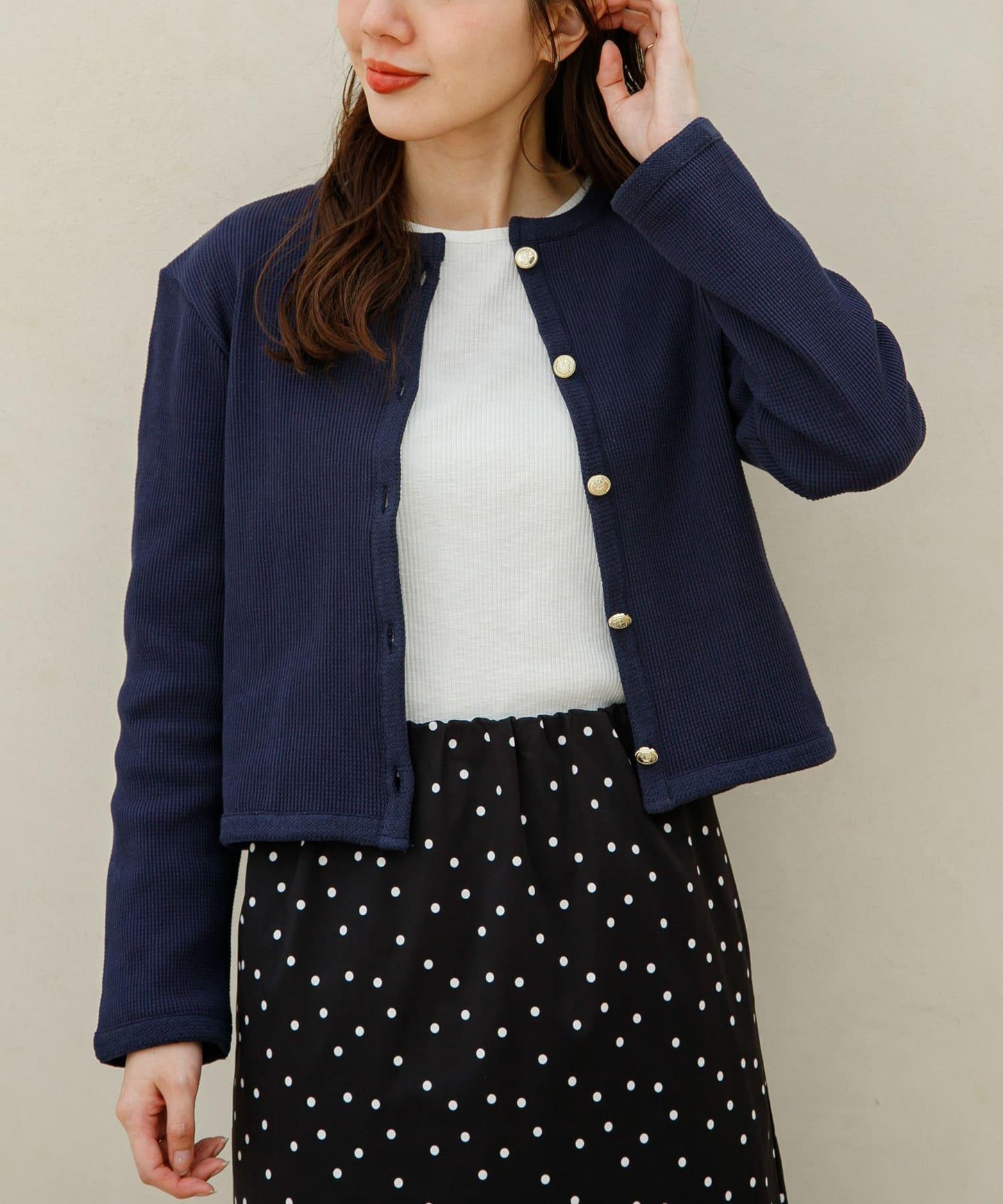 166098369