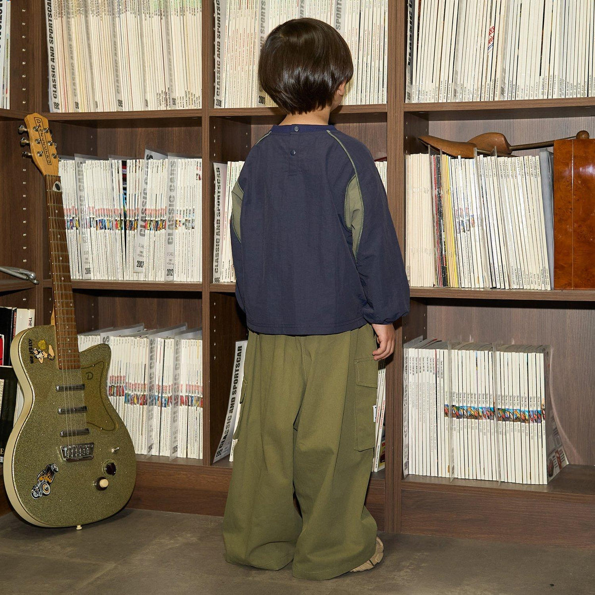 266728113