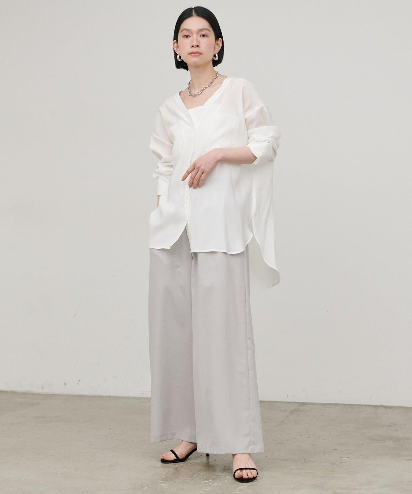 2WAY V領開襟設計 襯衫