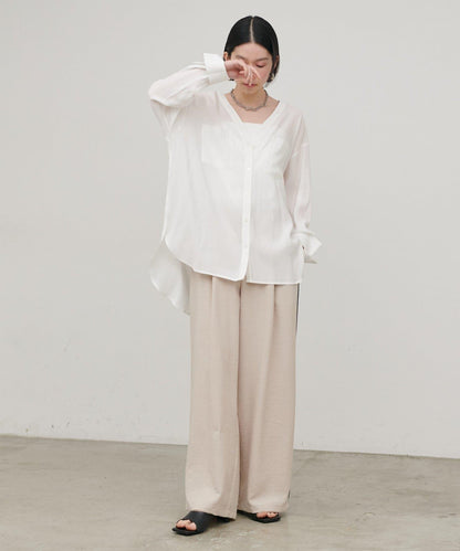 2WAY V領開襟設計 襯衫