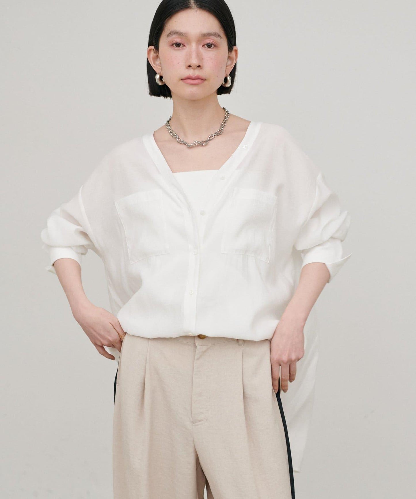 2WAY V領開襟設計 襯衫