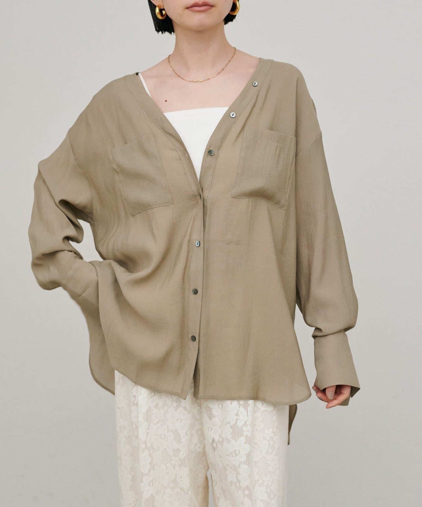 2WAY V領開襟設計 襯衫