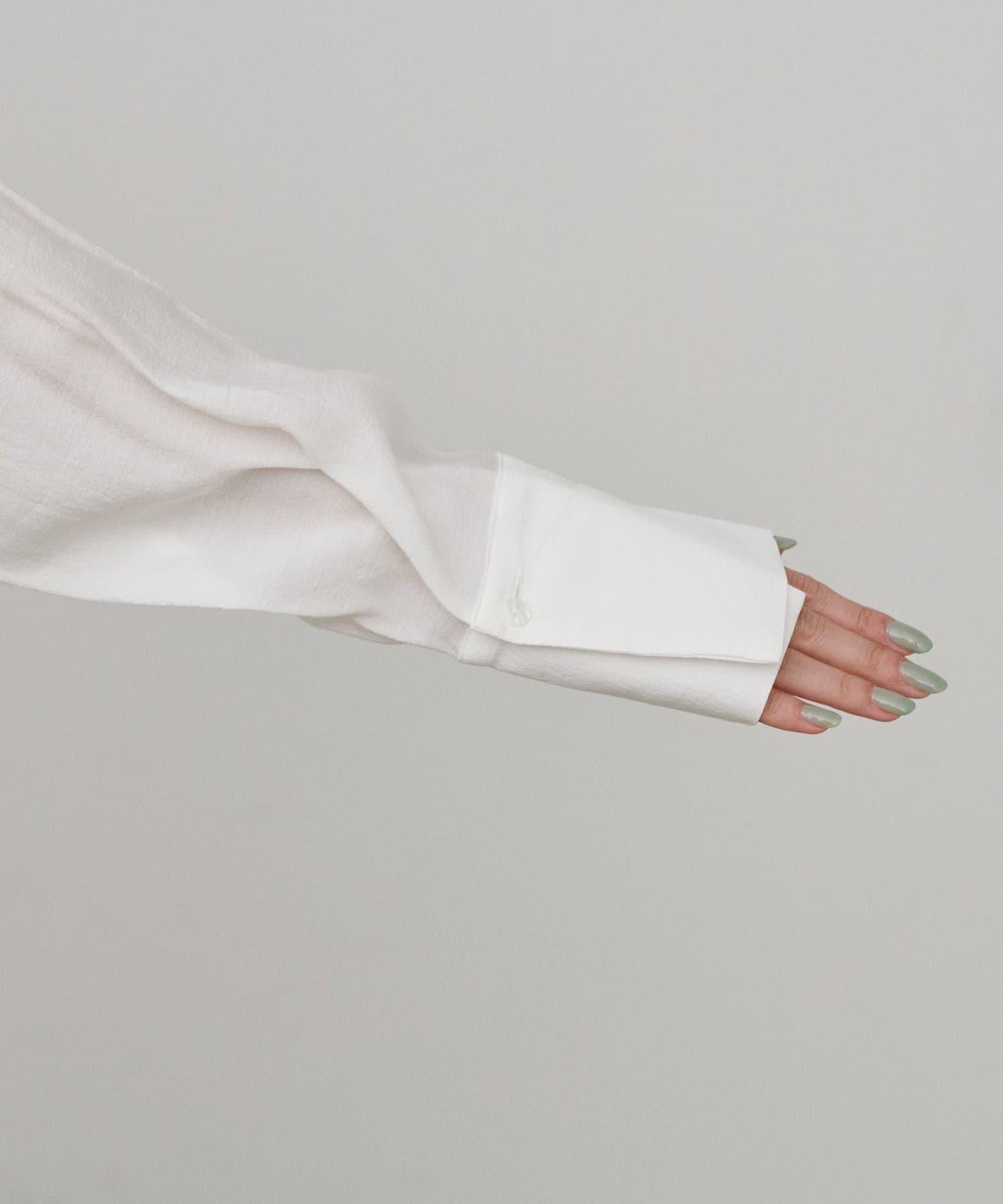 2WAY V領開襟設計 襯衫