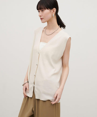 再生聚酯質感紐扣背心（線上）