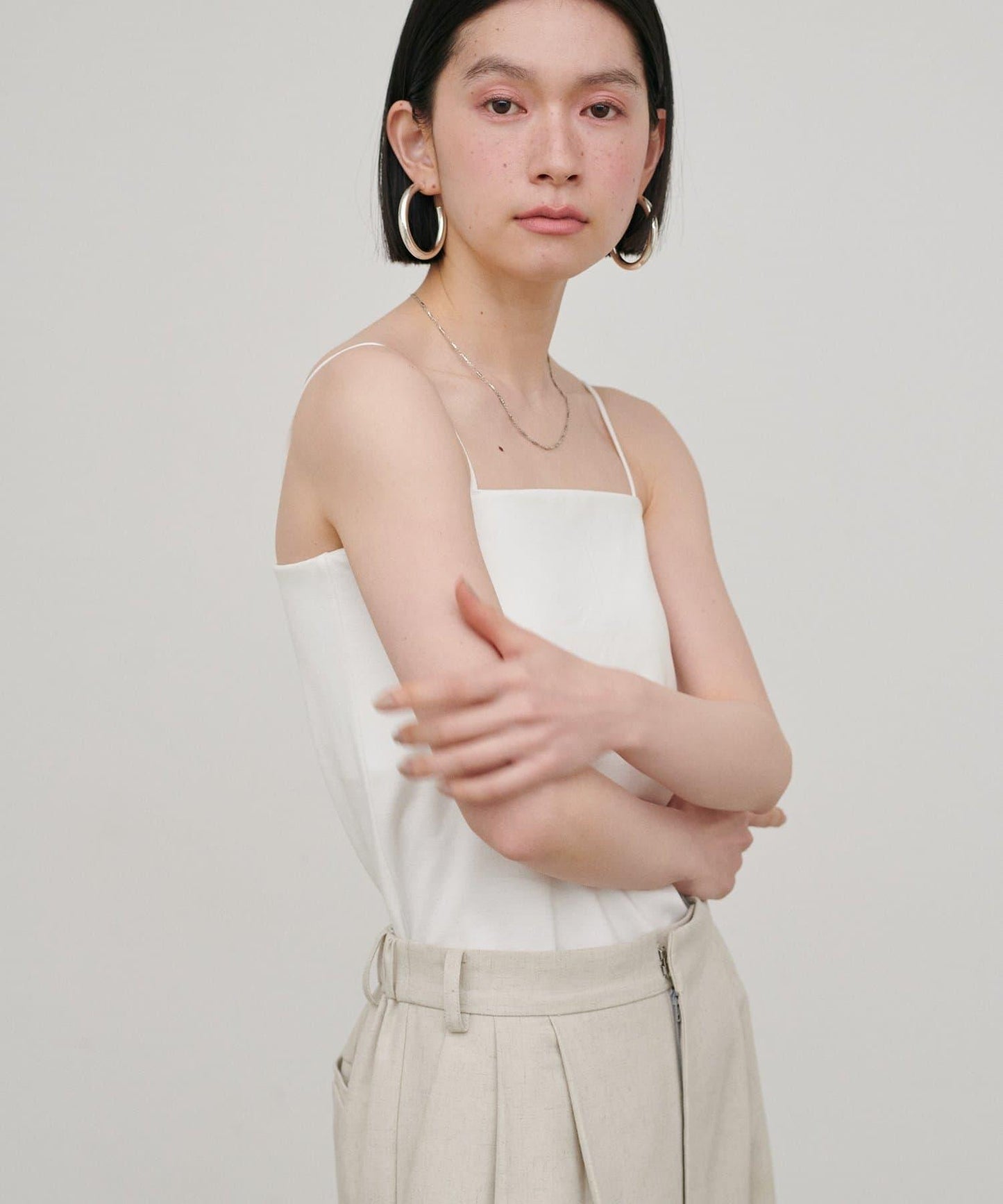 帶胸墊 後背開口 彈力Ponte面料 吊帶上衣