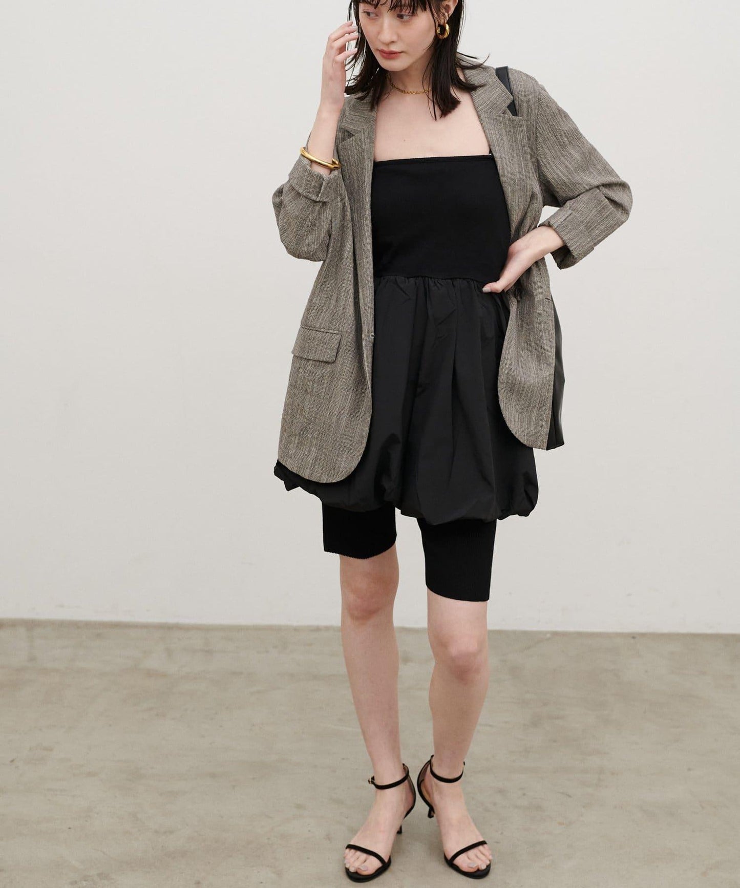 內置胸杯拼接泡泡廓形吊帶背心