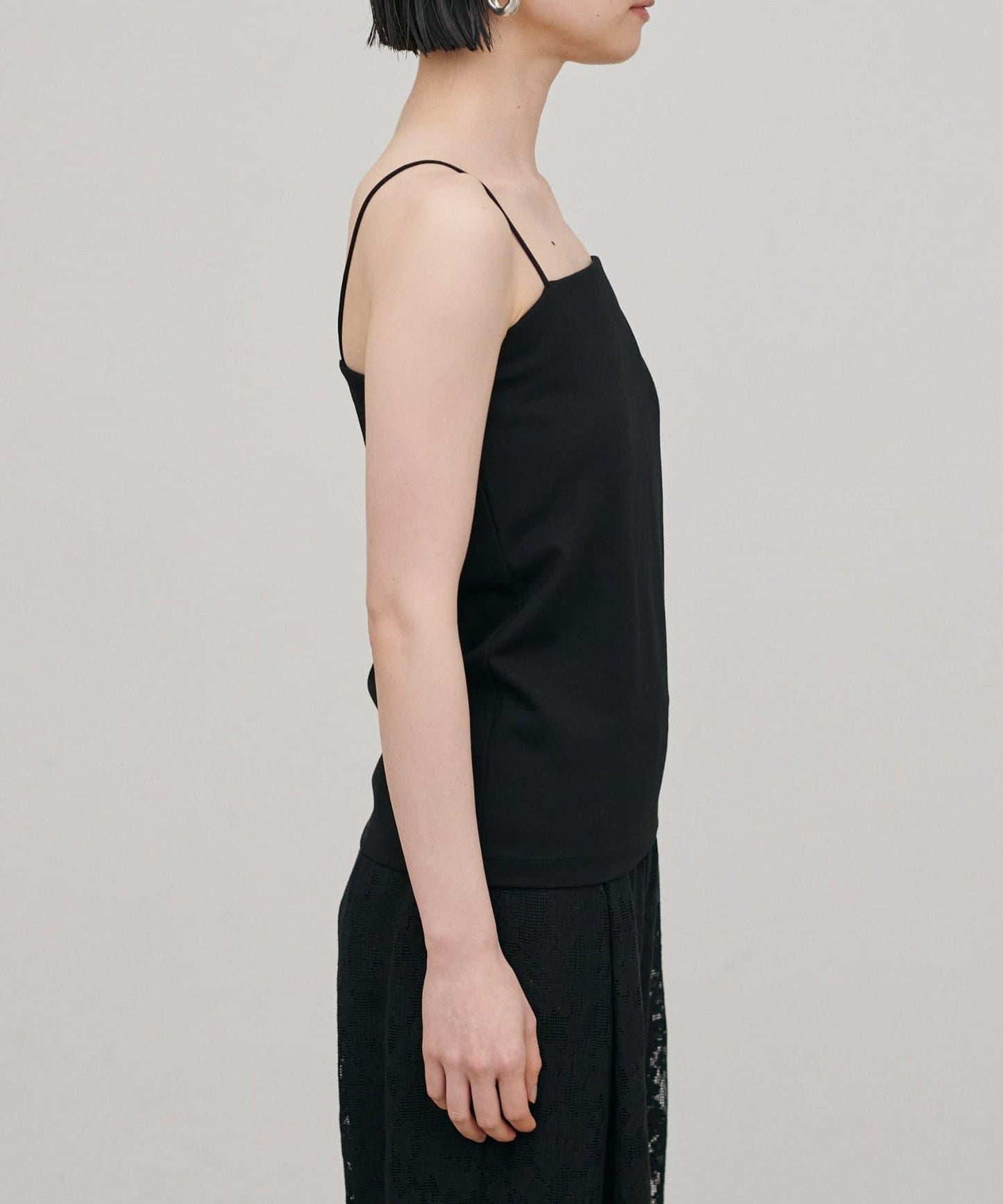 帶胸墊 後背開口 彈力Ponte面料 吊帶上衣