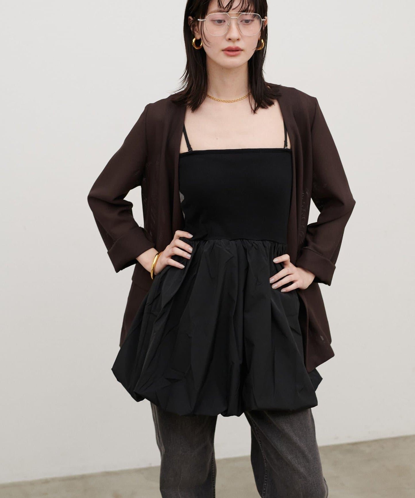 內置胸杯拼接泡泡廓形吊帶背心