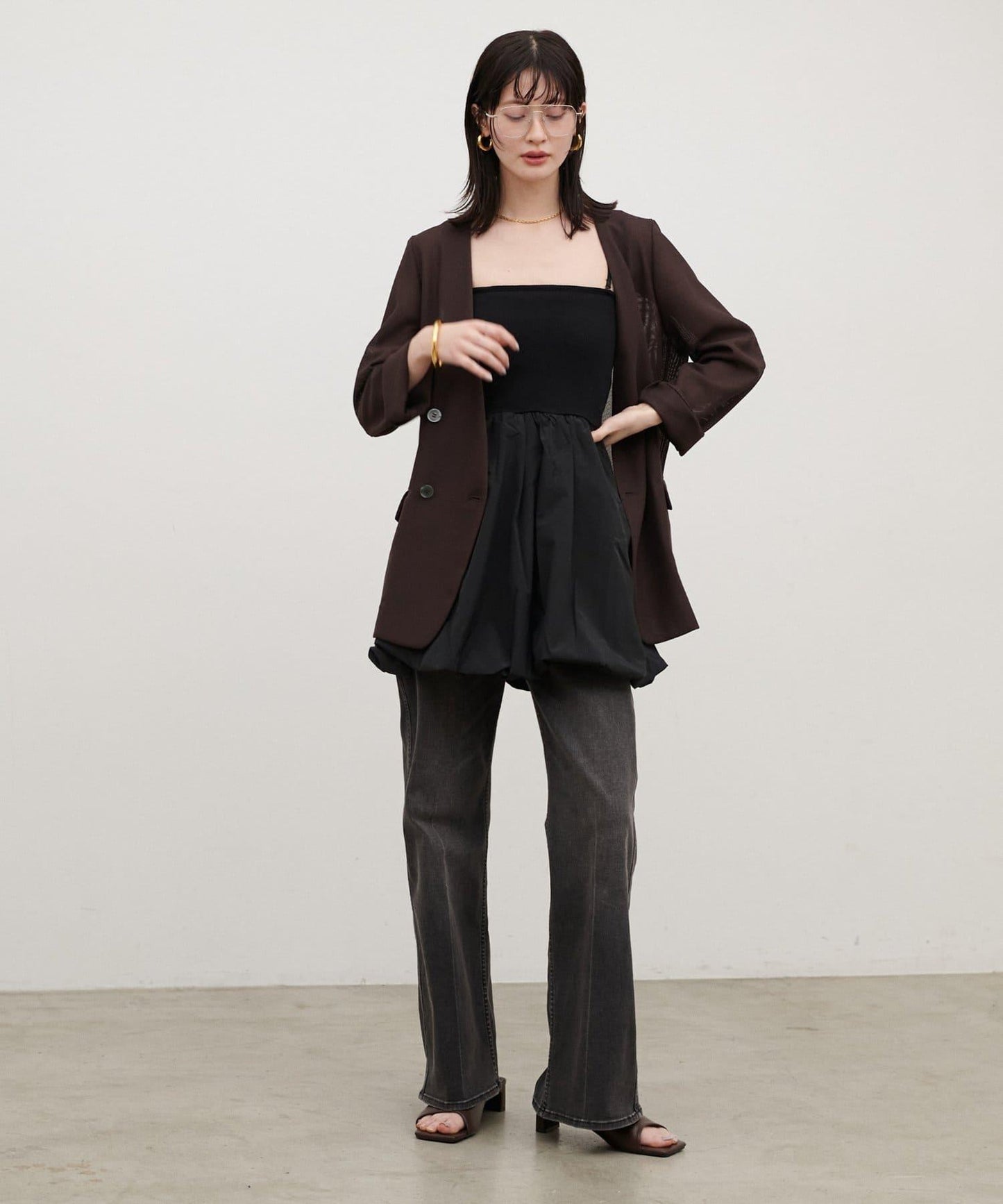 內置胸杯拼接泡泡廓形吊帶背心