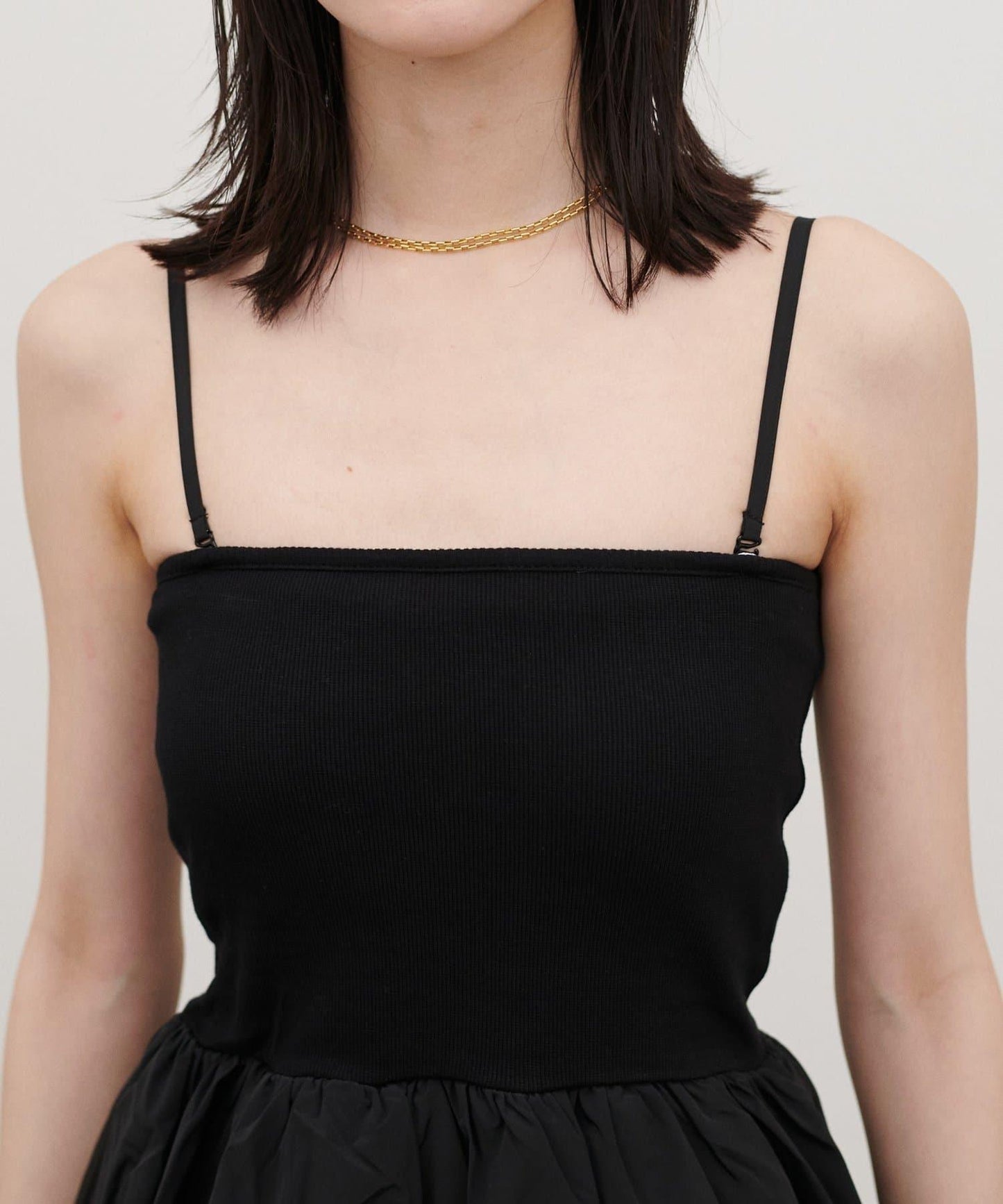 內置胸杯拼接泡泡廓形吊帶背心