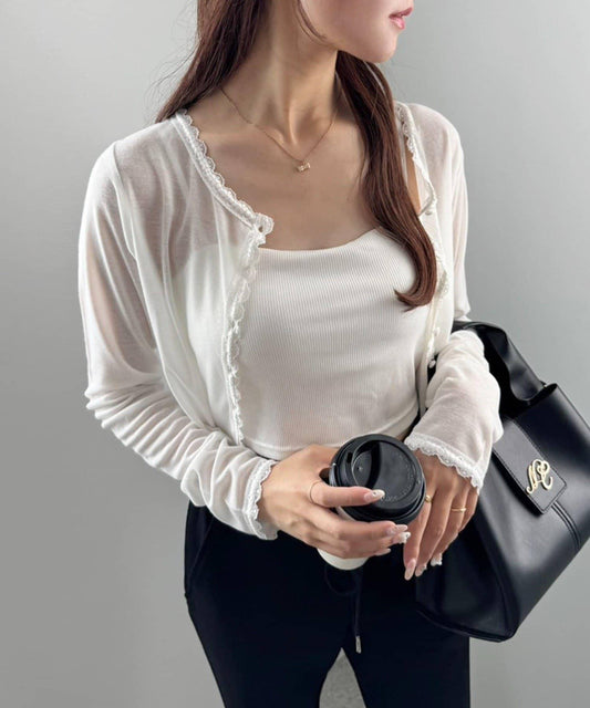 one after another 帶胸墊內搭上衣