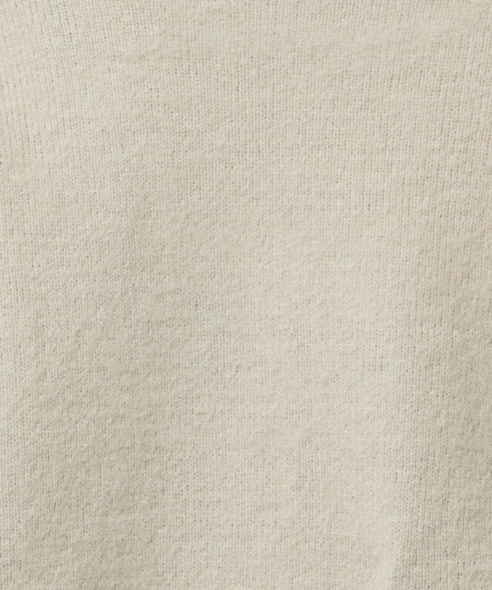 102573641