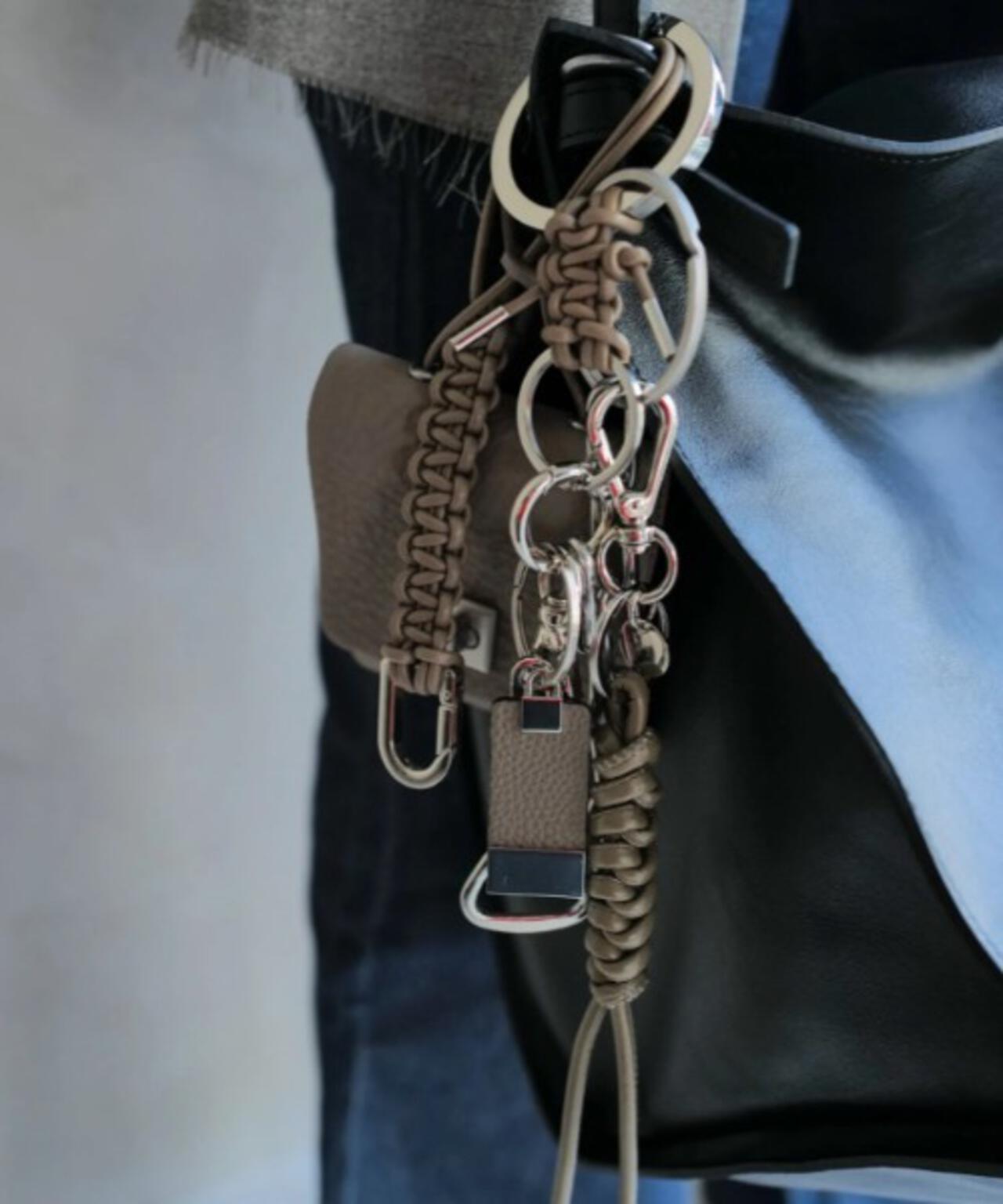 170903381