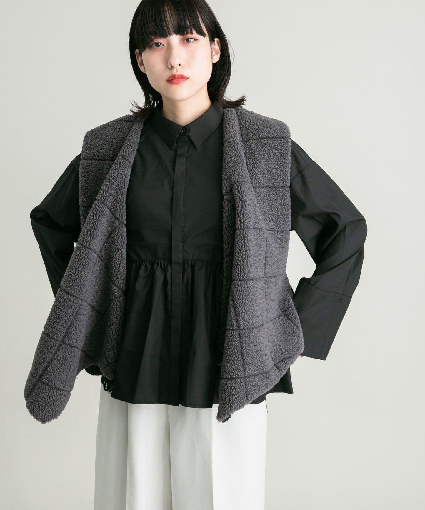166188531