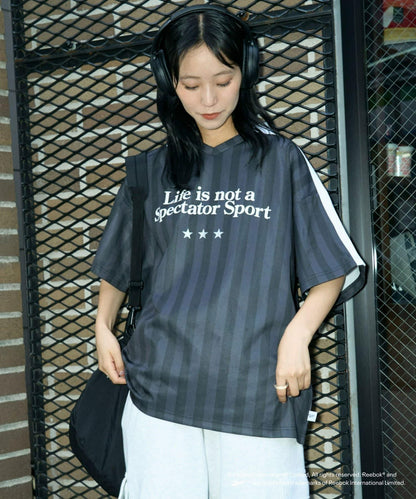 156062897