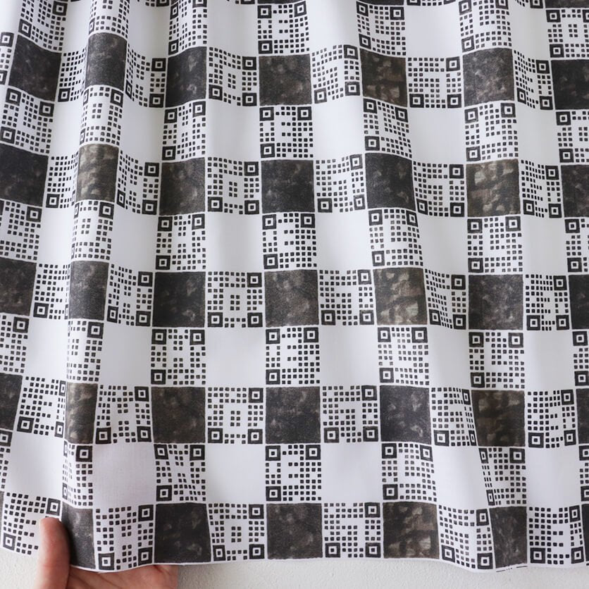100844469