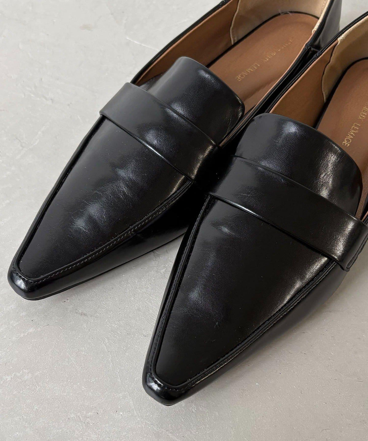 172093808