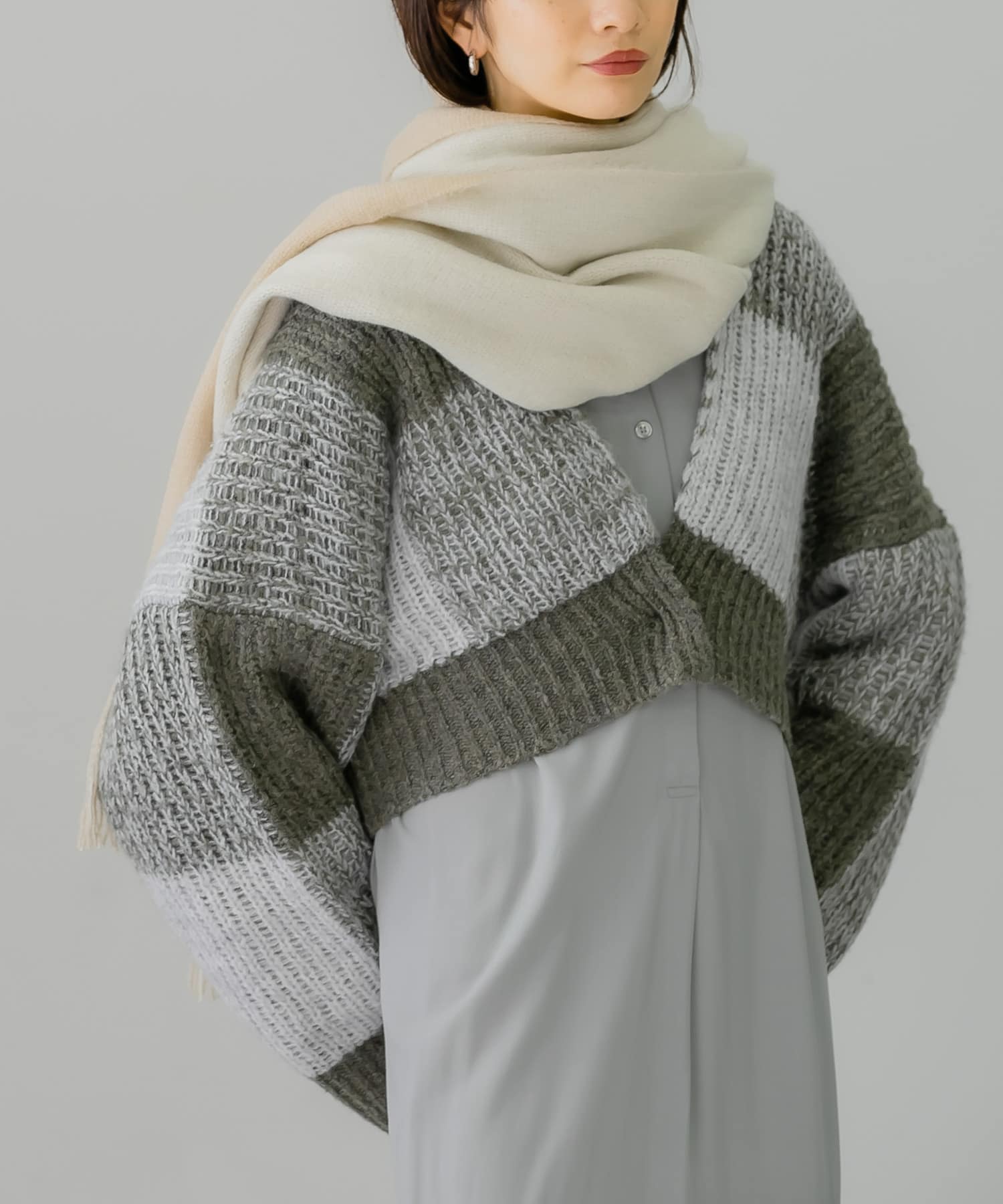 98726690