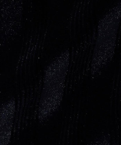 272369318