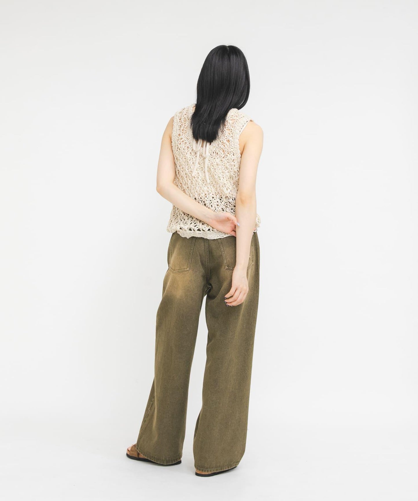 288862743