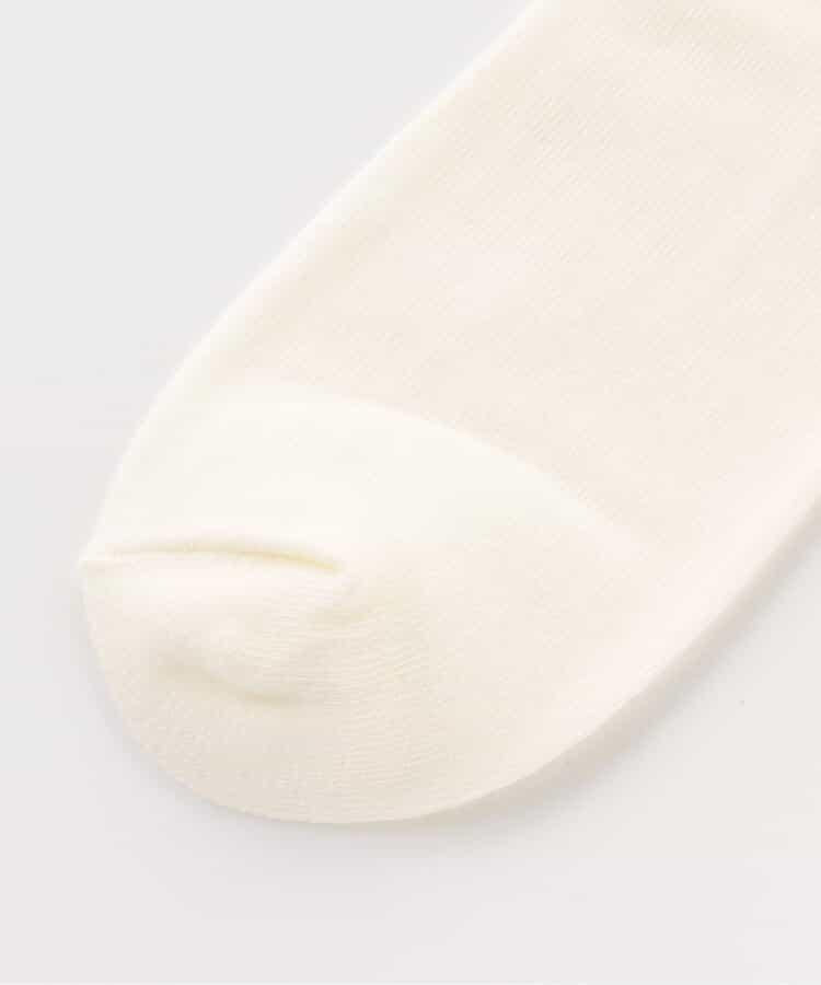 173740806