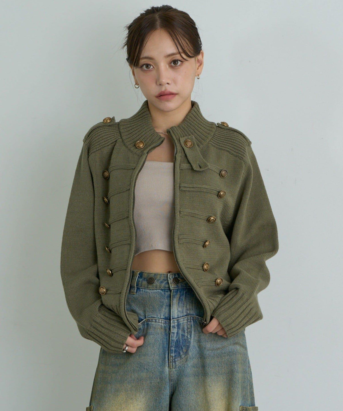 173198099