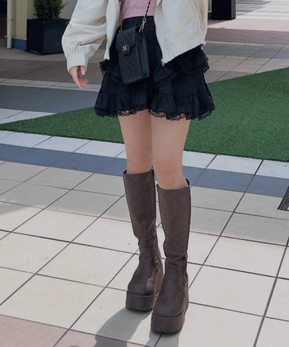 157075705