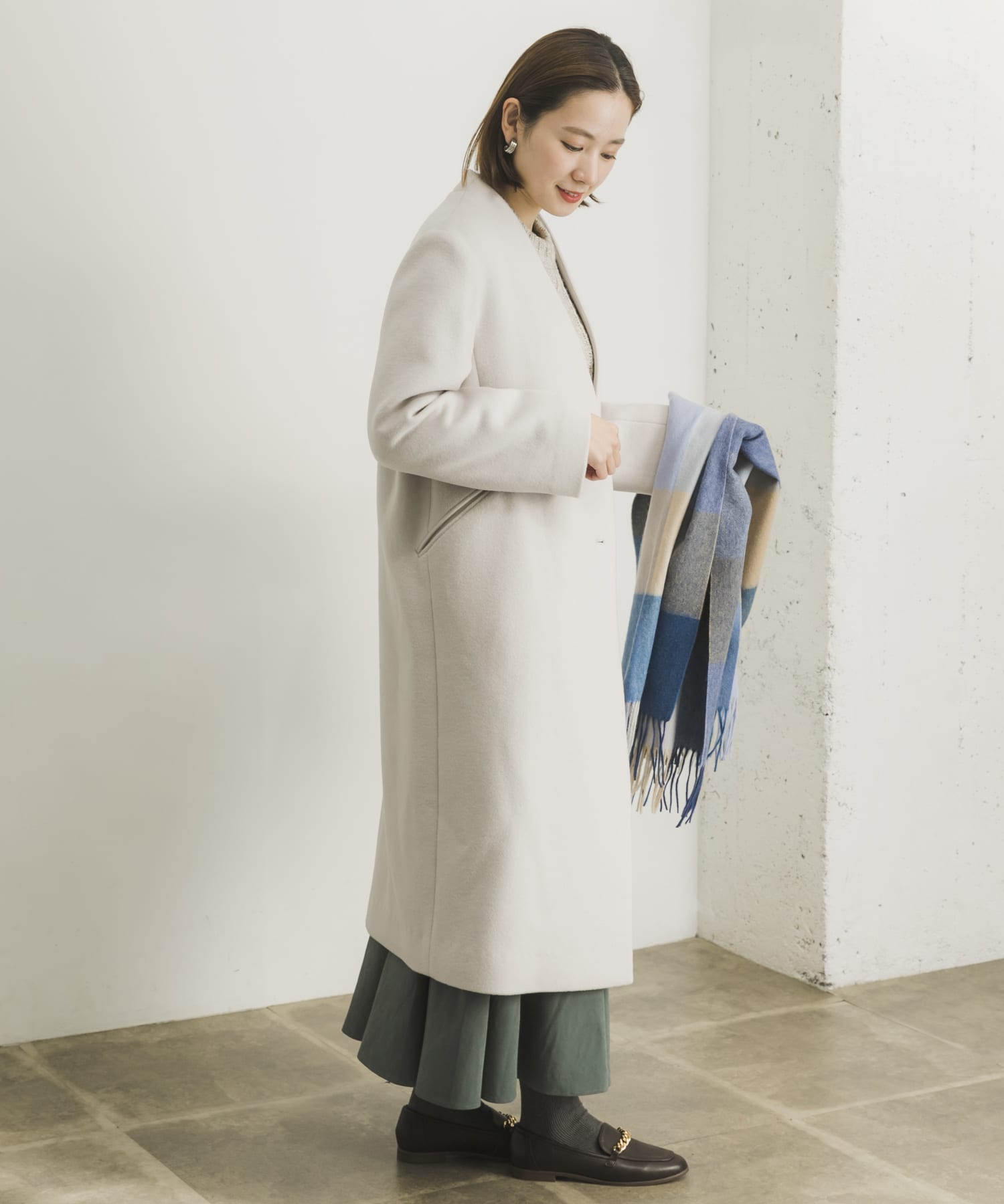 98719038