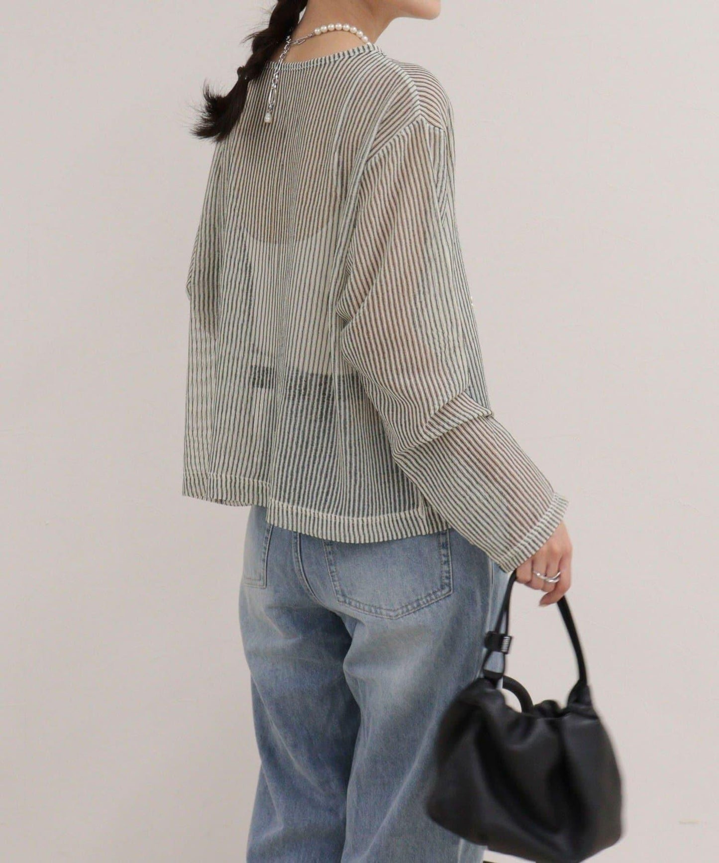 171104203