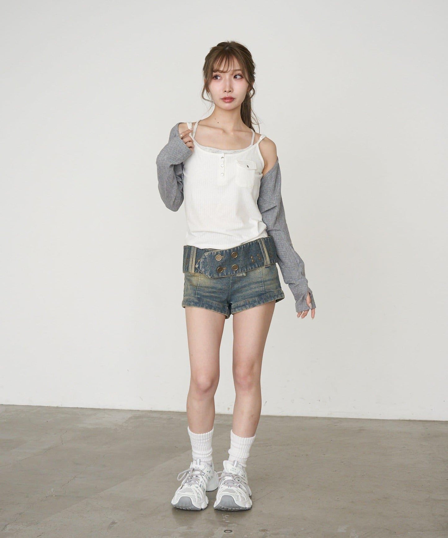 170596147