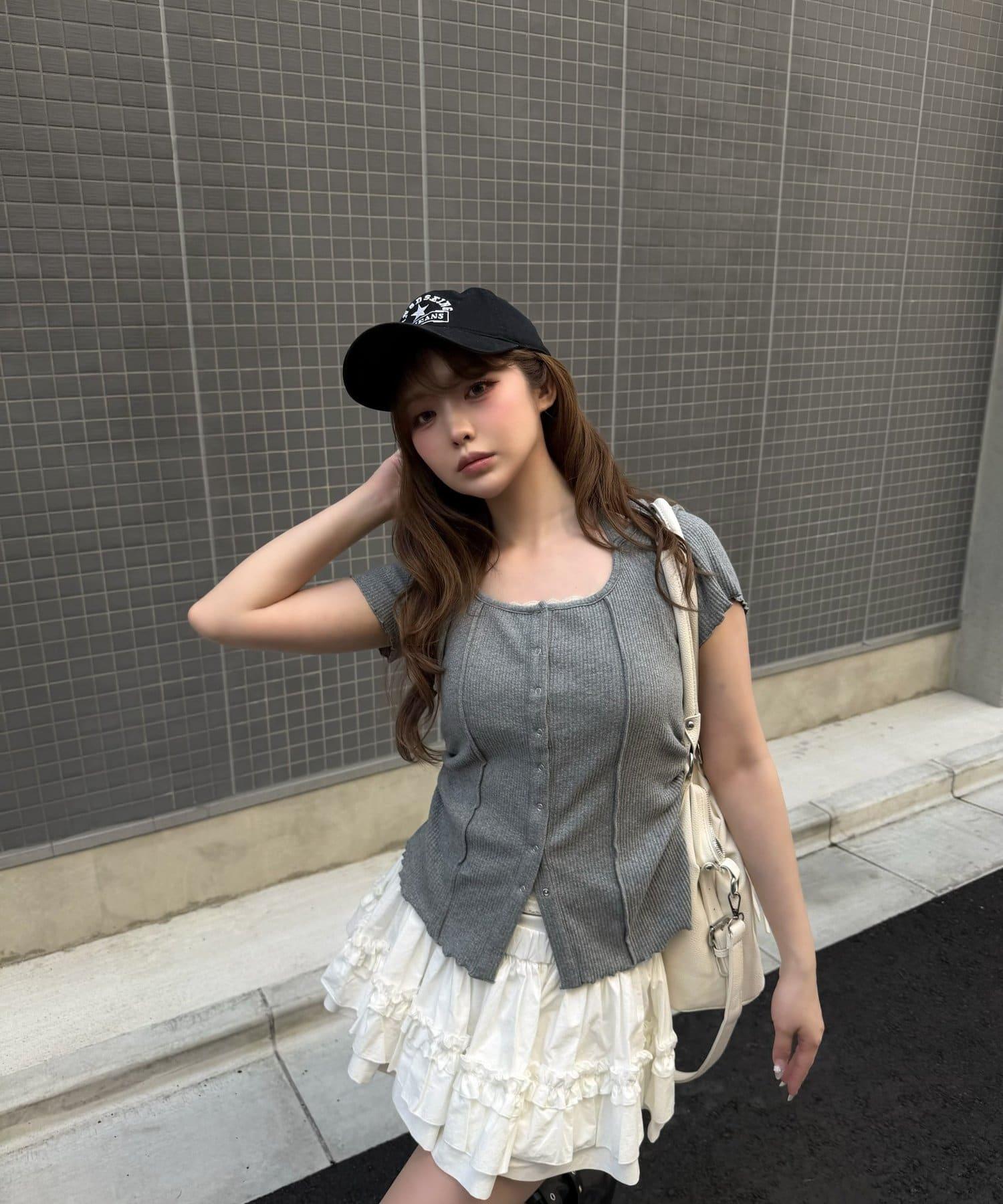 170293048