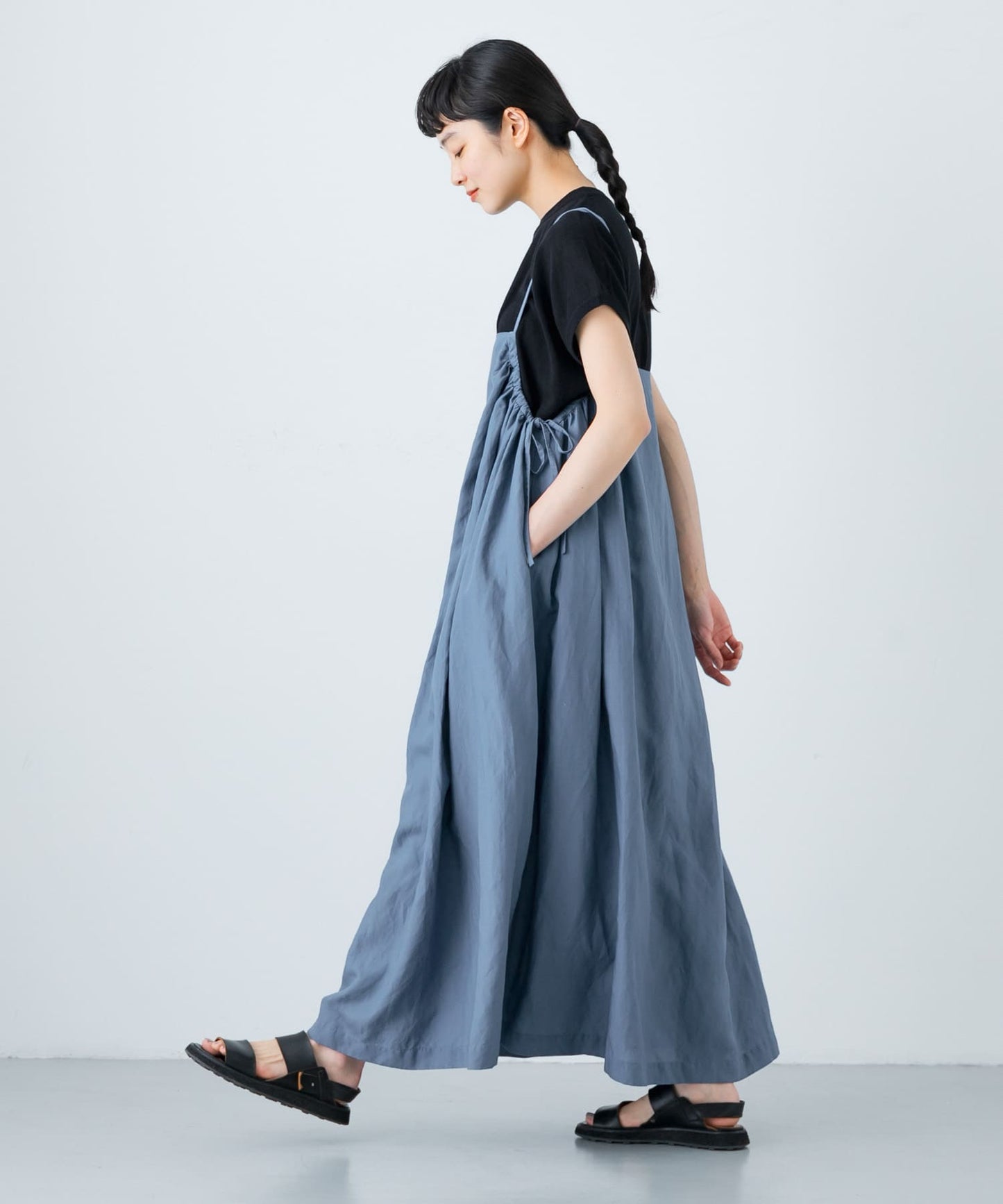 123312944
