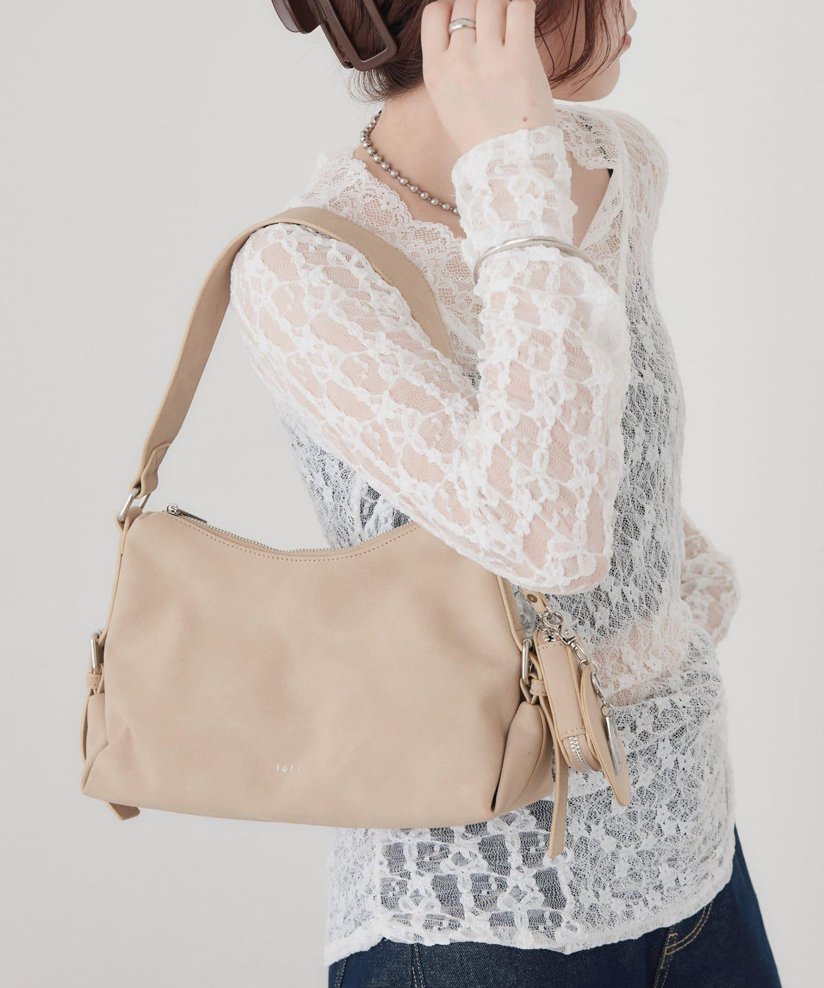172771034