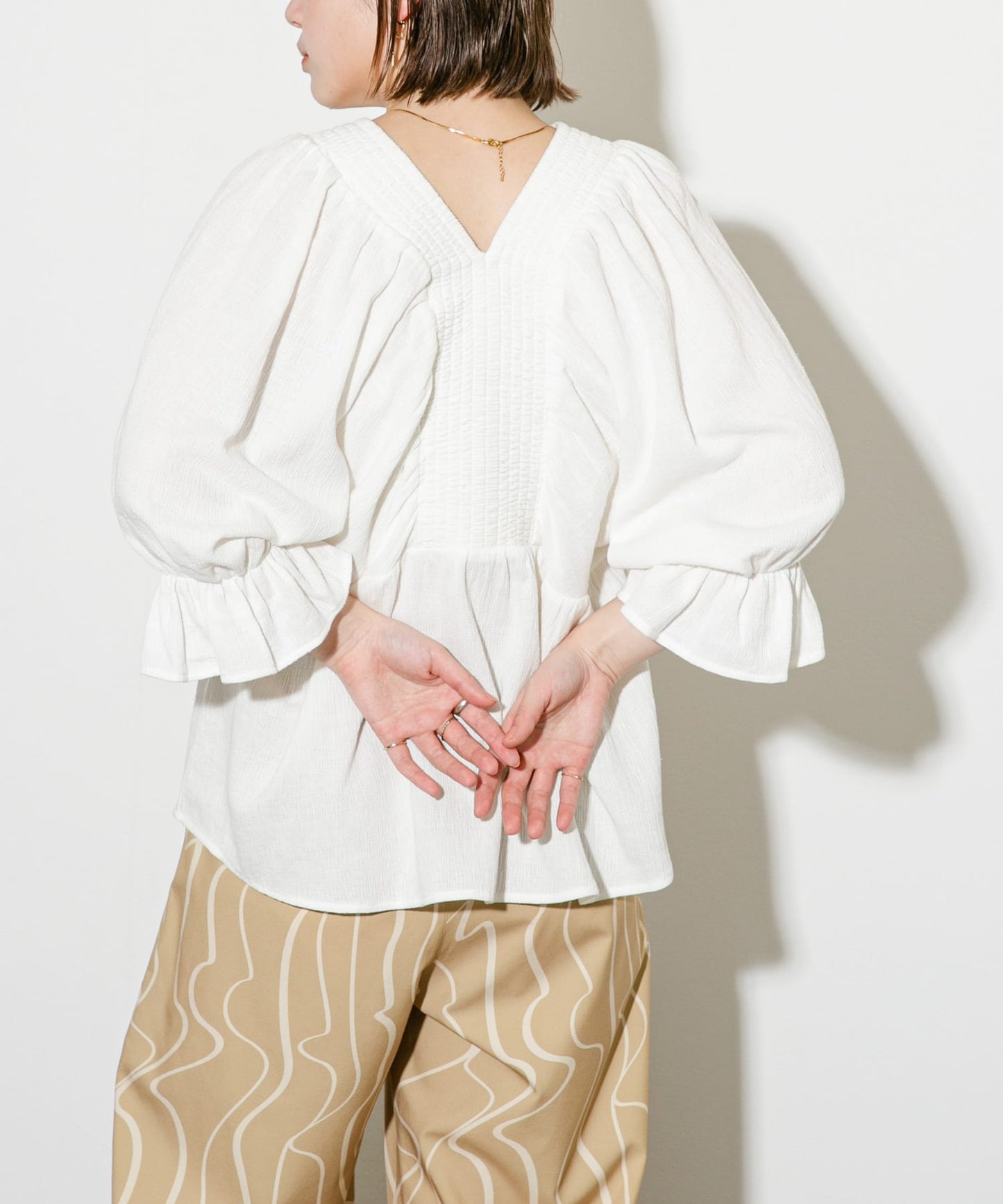 123648773