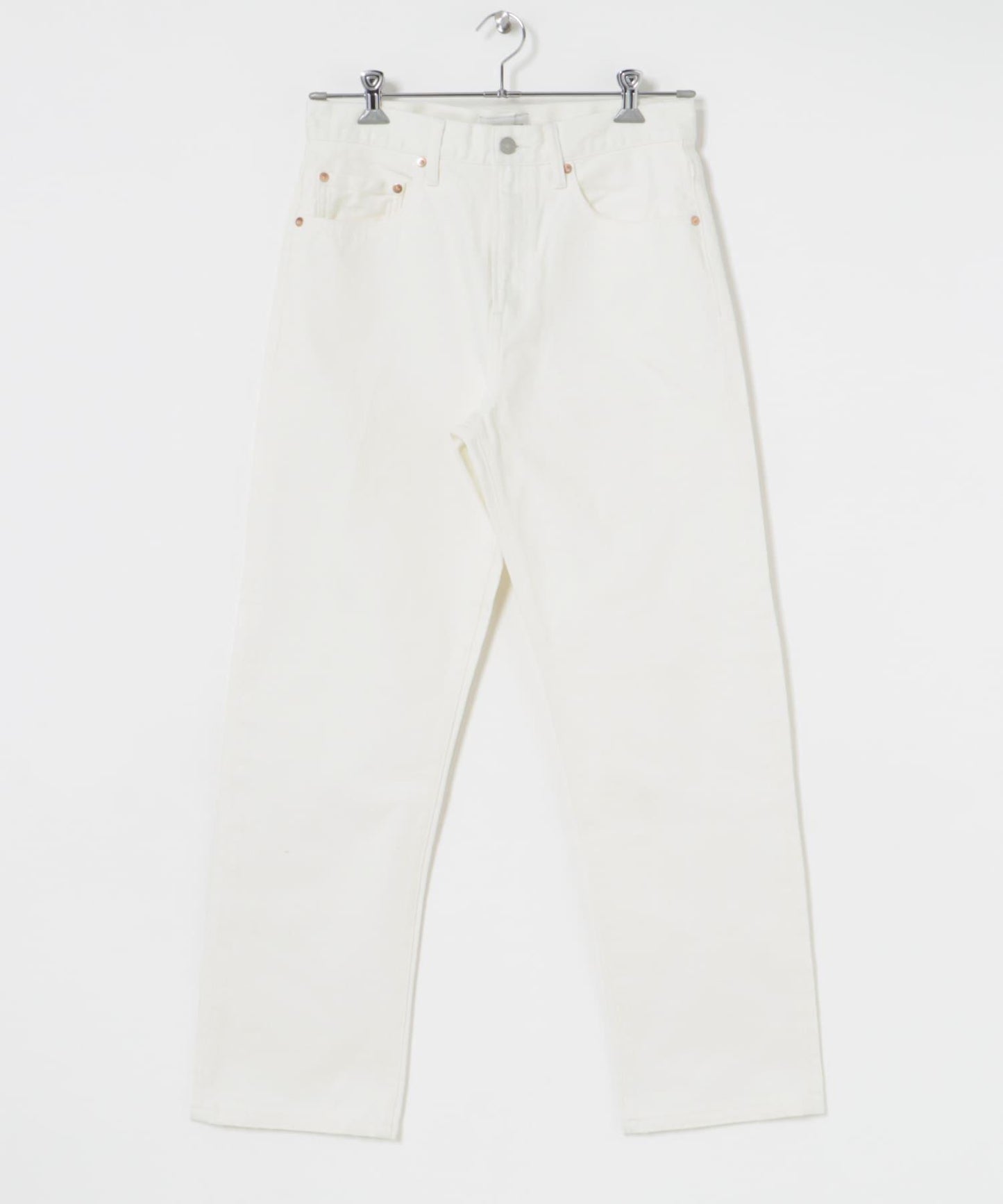 147985413