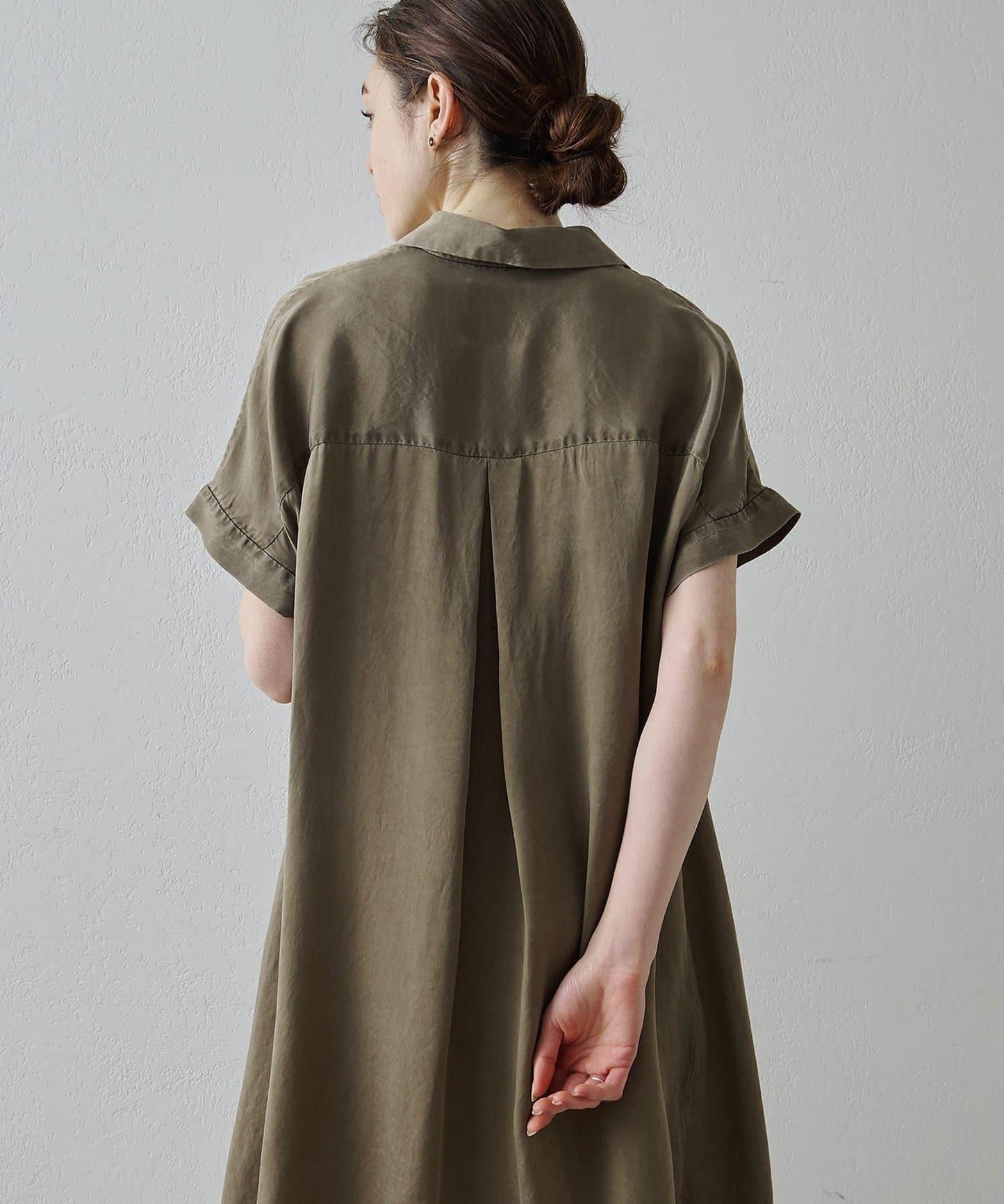 284444711