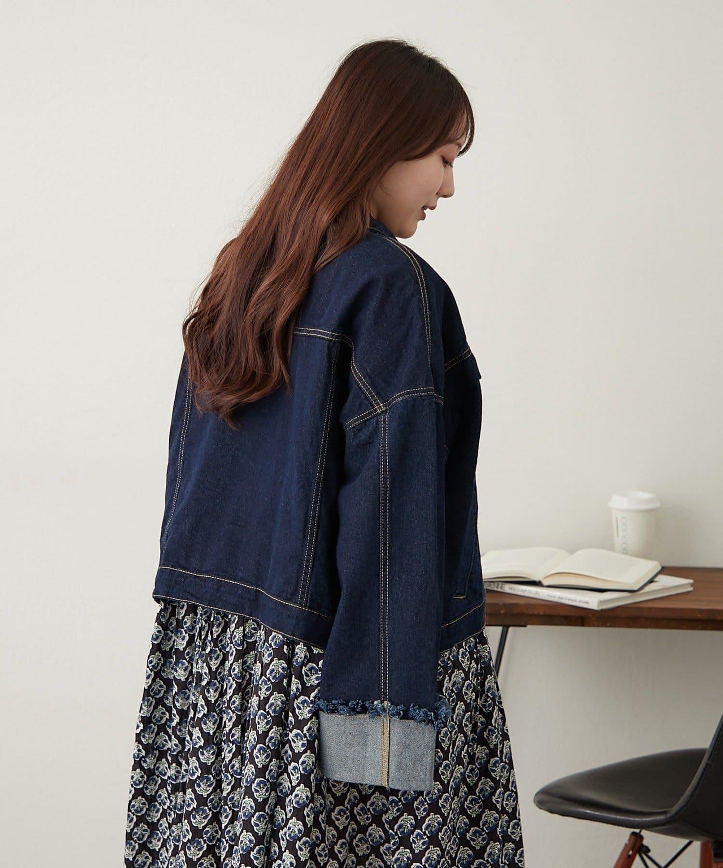 165768784